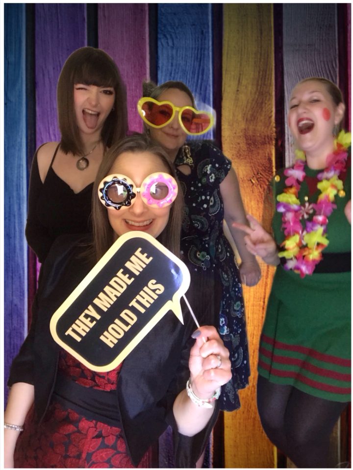 Guests enjoying the Ringlight Selfie Pod at an event