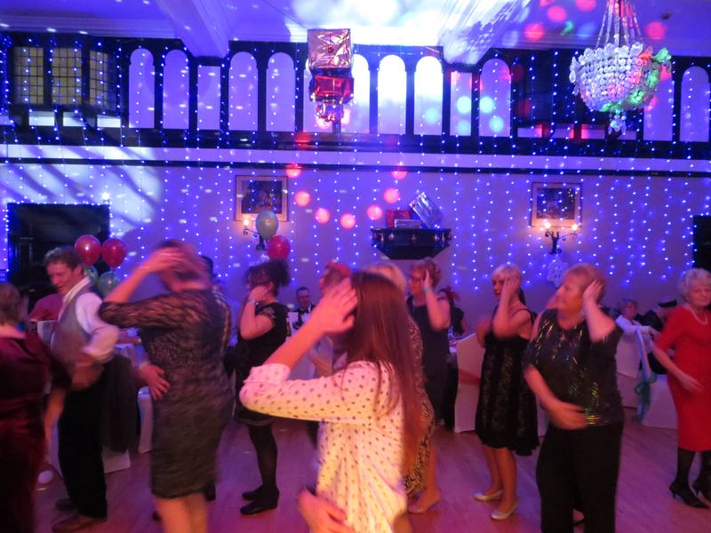 Packed Dancefloor, Norfolk party, photo 3
