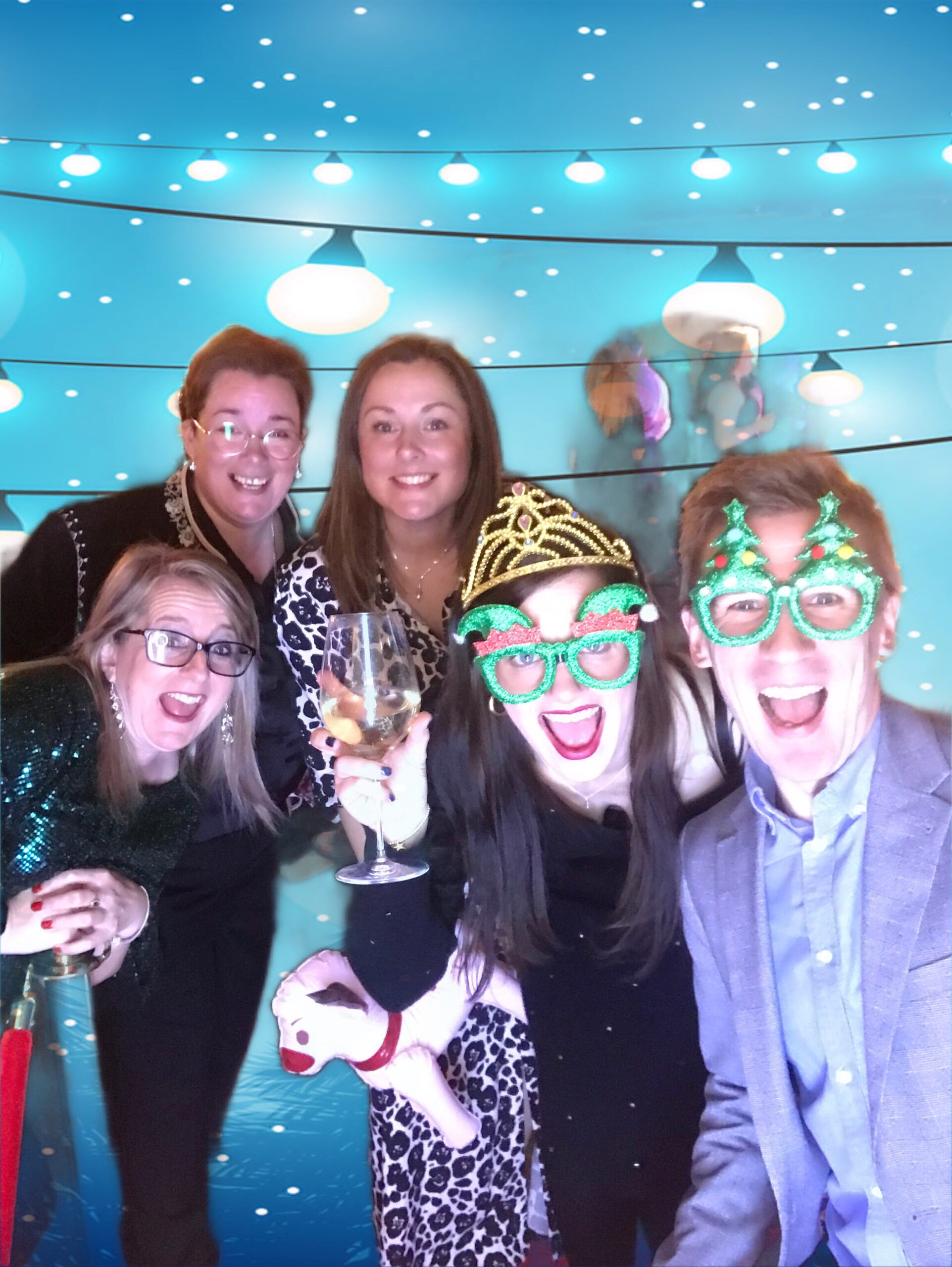 Wedding reception guests enjoying the Selfie Pod, Norfolk